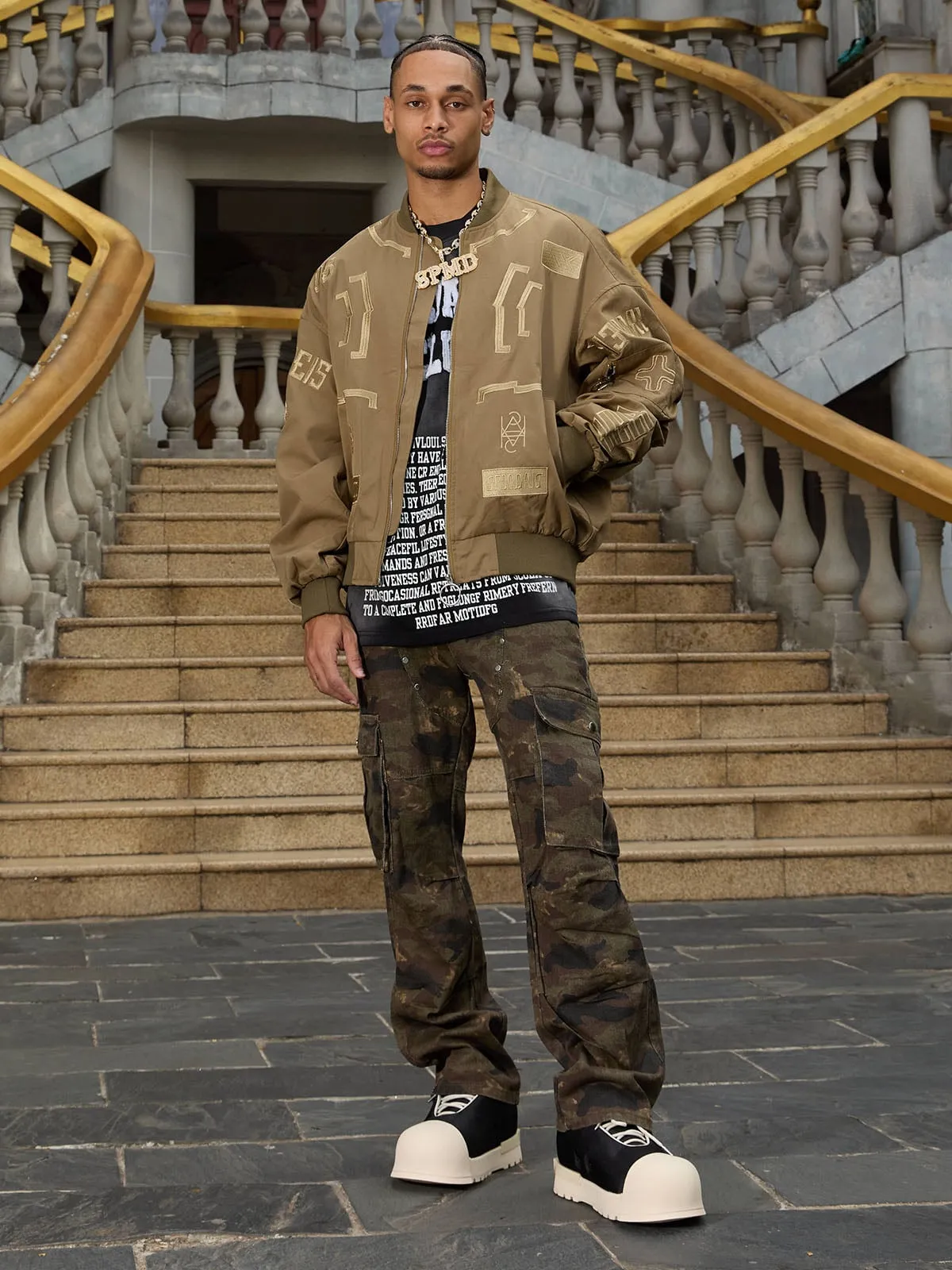Thesupermade Camouflage Pleated Rivet Pants